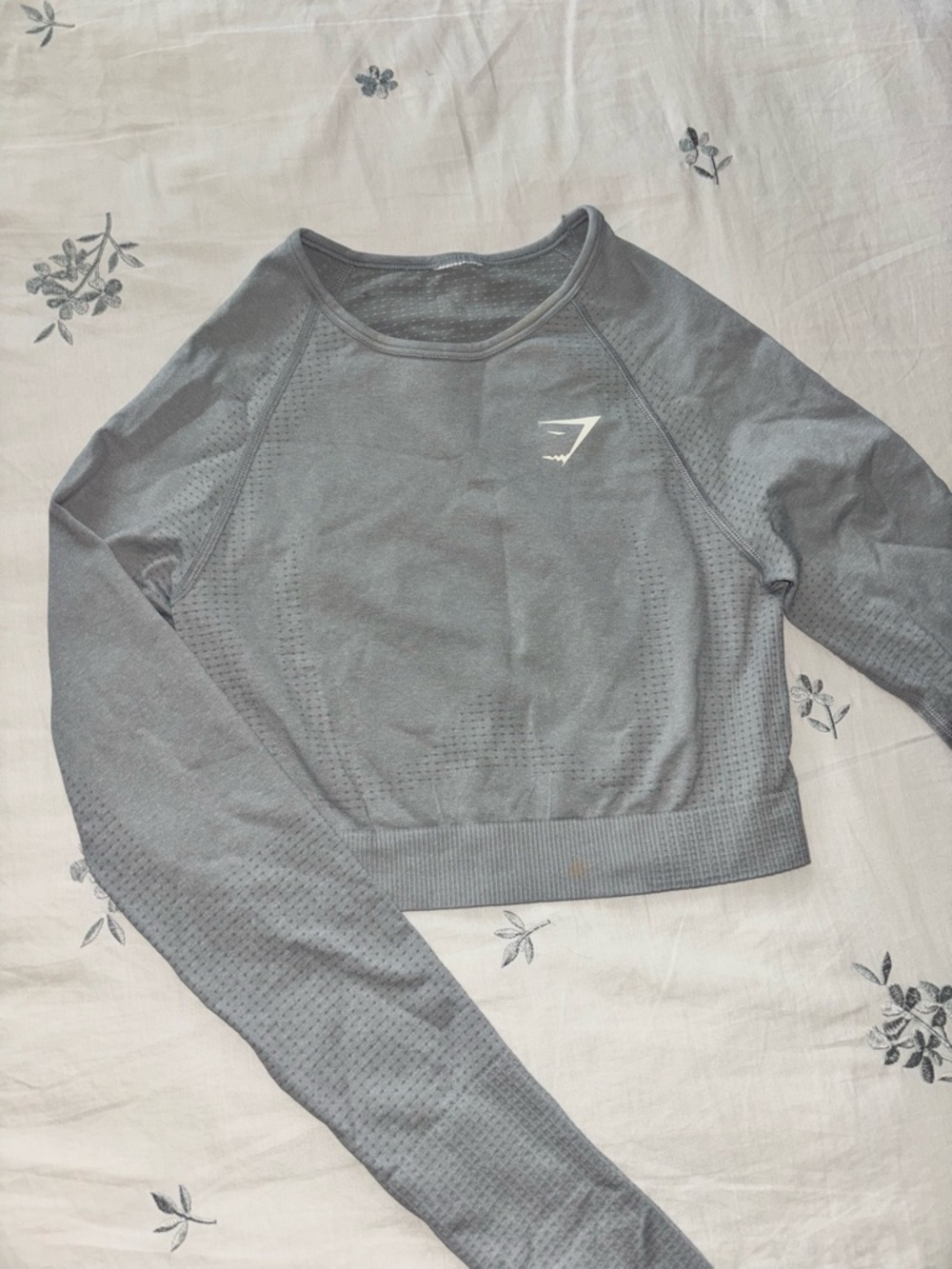 Gymshark Grey Seamless Cropped Long-Sleeve Top with Logo